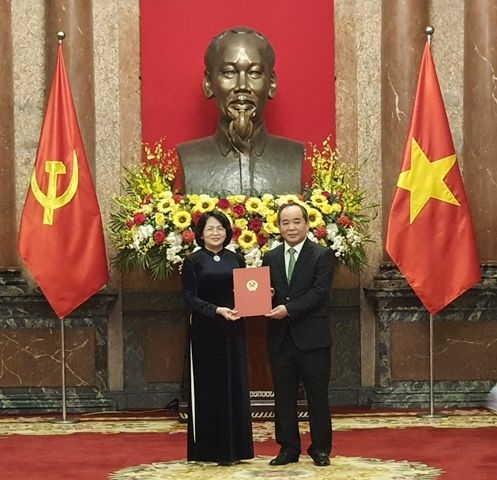 黎庆海同志被任命为国家主席办公厅主任